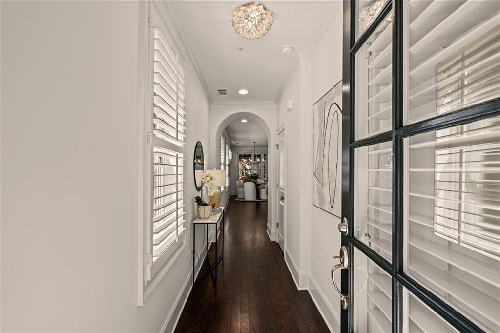 3 bedroom, 3 bathroom, 2,504 sq ft townhouse under contract at 205 Nottaway Lane, Alpharetta, GA 30009 — photo 4