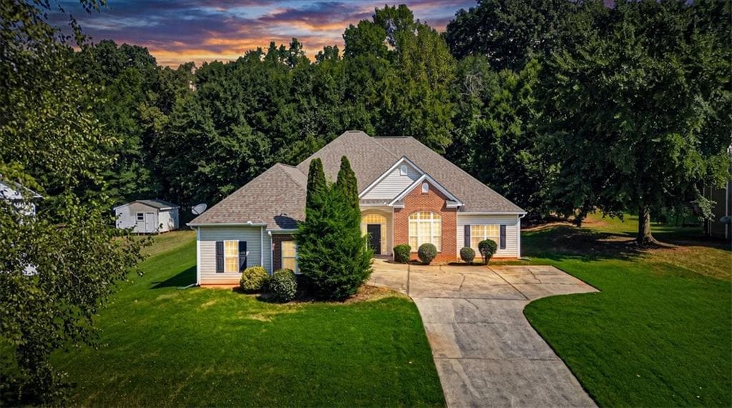 3 bedroom, 2 bathroom, 2,342 sq ft single family residence for sale at 150 Stewart Hollow Lane, Covington, GA 30016