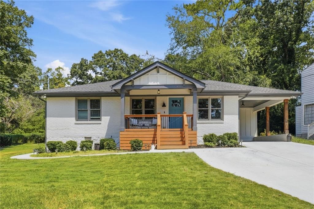 3 bedroom, 3 bathroom, 1,456 sq ft single family residence for sale at 1909 Rogers Avenue, Atlanta, GA 30310 — photo 2