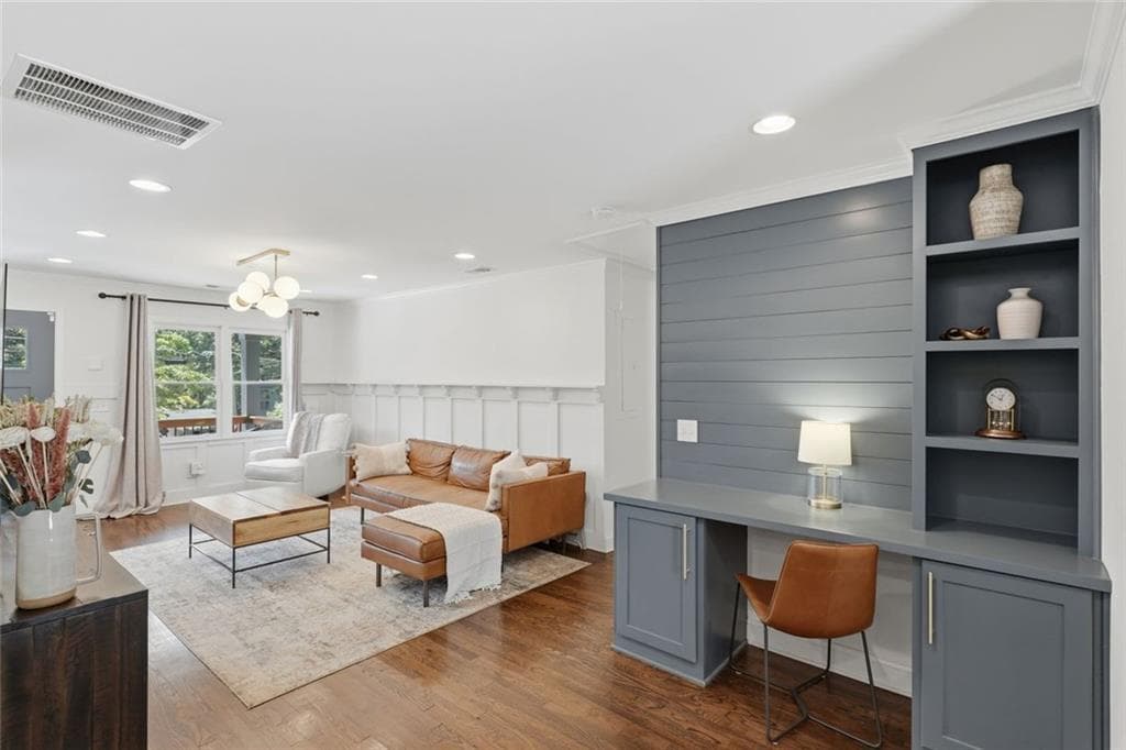 3 bedroom, 3 bathroom, 1,456 sq ft single family residence for sale at 1909 Rogers Avenue, Atlanta, GA 30310 — photo 3