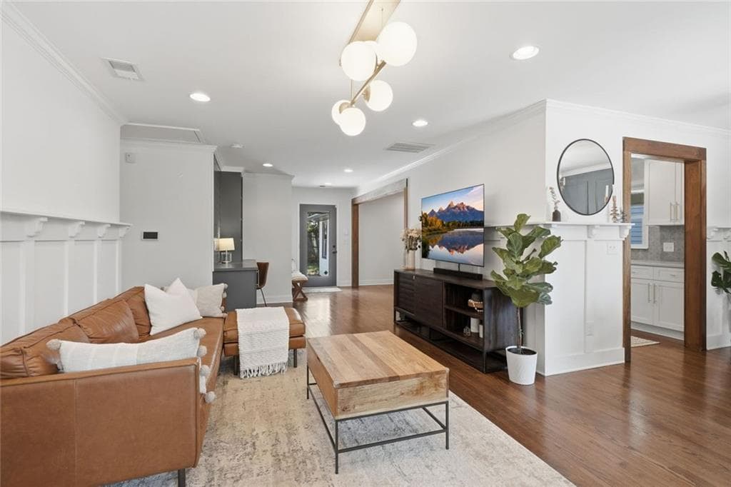 3 bedroom, 3 bathroom, 1,456 sq ft single family residence for sale at 1909 Rogers Avenue, Atlanta, GA 30310 — photo 10