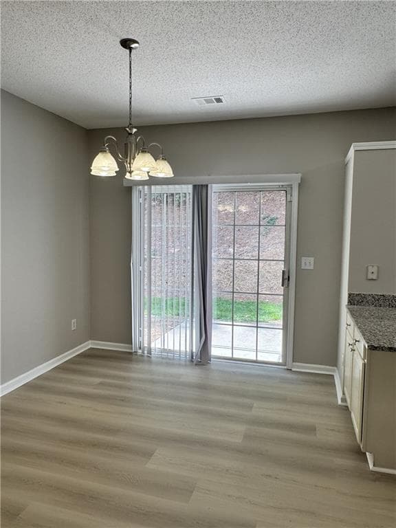 2 bedroom, 3 bathroom, 1,386 sq ft townhouse for sale at 4093 Howell Park Road, Duluth, GA 30096 — photo 9