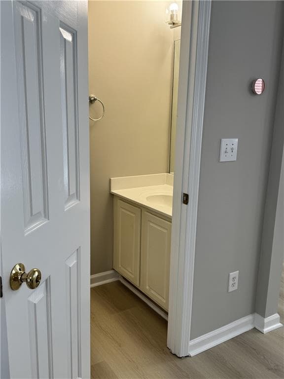 2 bedroom, 3 bathroom, 1,386 sq ft townhouse for sale at 4093 Howell Park Road, Duluth, GA 30096 — photo 10