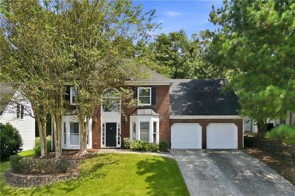 4 bedroom, 3 bathroom, 2,266 sq ft single family residence for sale at 4960 Niagara Dr NW, Acworth, GA 30102