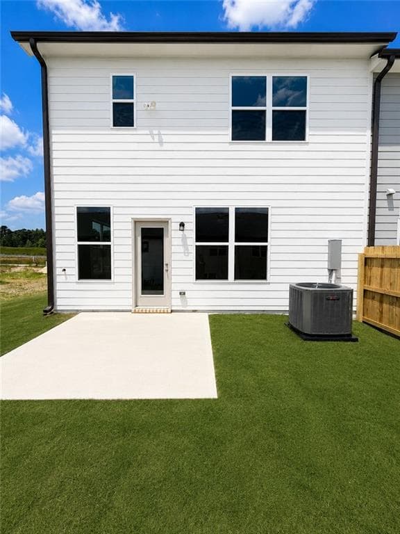 3 bedroom, 3 bathroom, 1,979 sq ft townhouse for sale at 3962 Streamlet Way 120, Gainesville, GA 30506 — photo 3