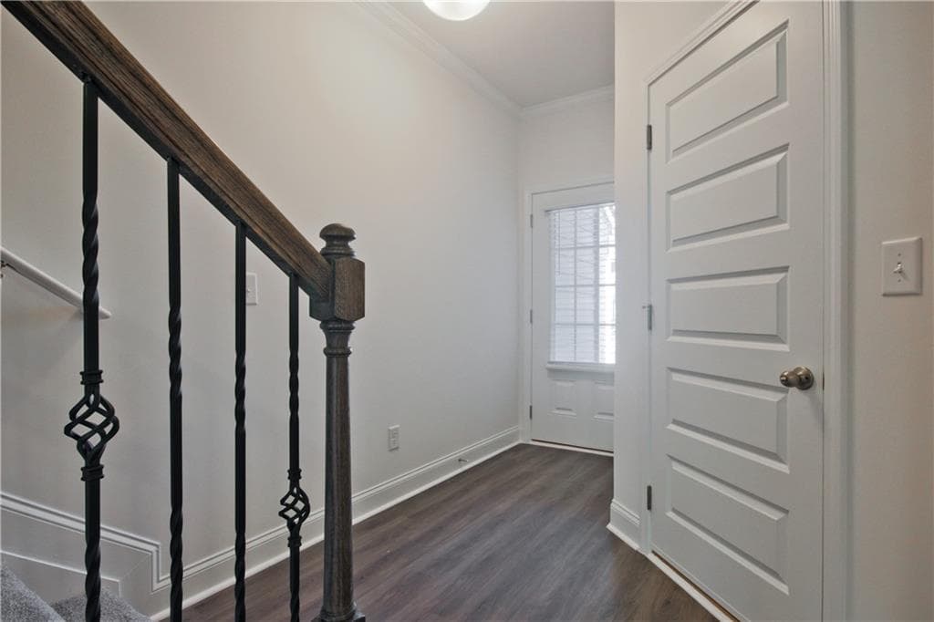 3 bedroom, 3 bathroom, 1,979 sq ft townhouse for sale at 3962 Streamlet Way 120, Gainesville, GA 30506 — photo 5