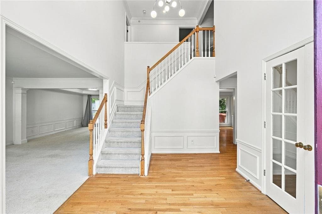 5 bedroom, 3 bathroom, 4,350 sq ft single family residence for sale at 425 Fairford Lane, Duluth, GA 30097 — photo 3