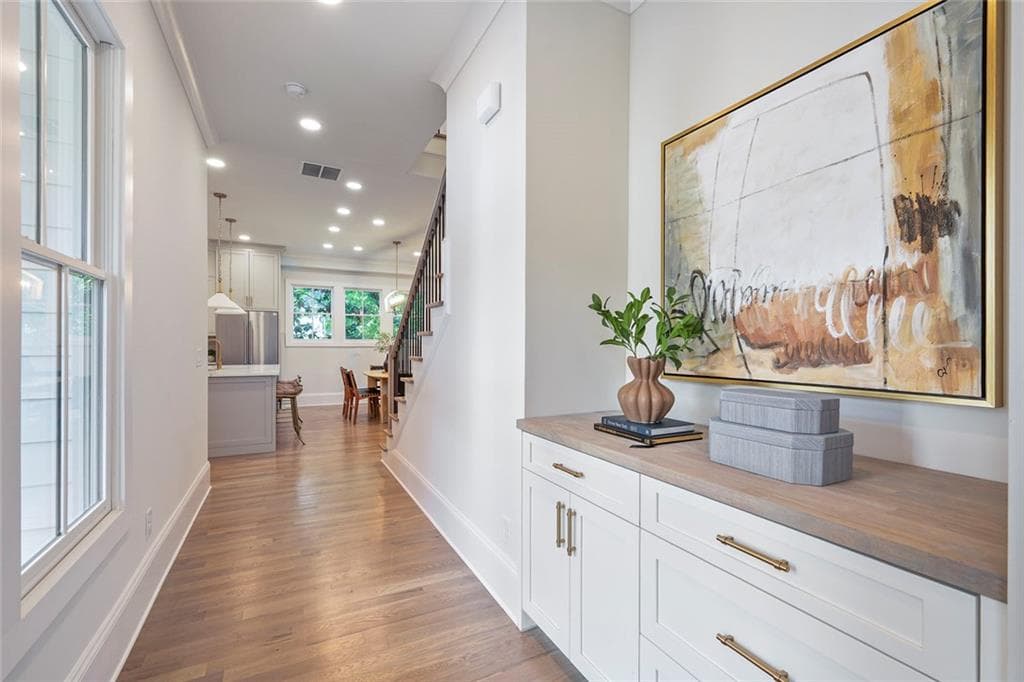 4 bedroom, 4 bathroom, 2,766 sq ft townhouse for sale at 1739B Adolphus Street NE, Atlanta, GA 30307 — photo 4