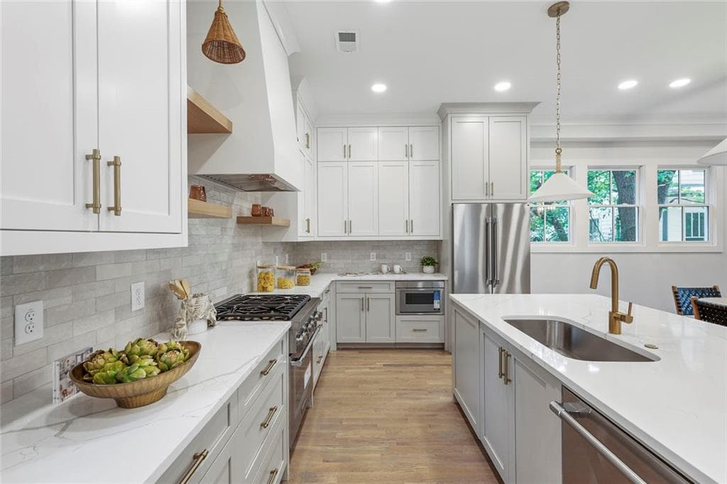 4 bedroom, 4 bathroom, 2,766 sq ft townhouse for sale at 1739B Adolphus Street NE, Atlanta, GA 30307 — photo 9