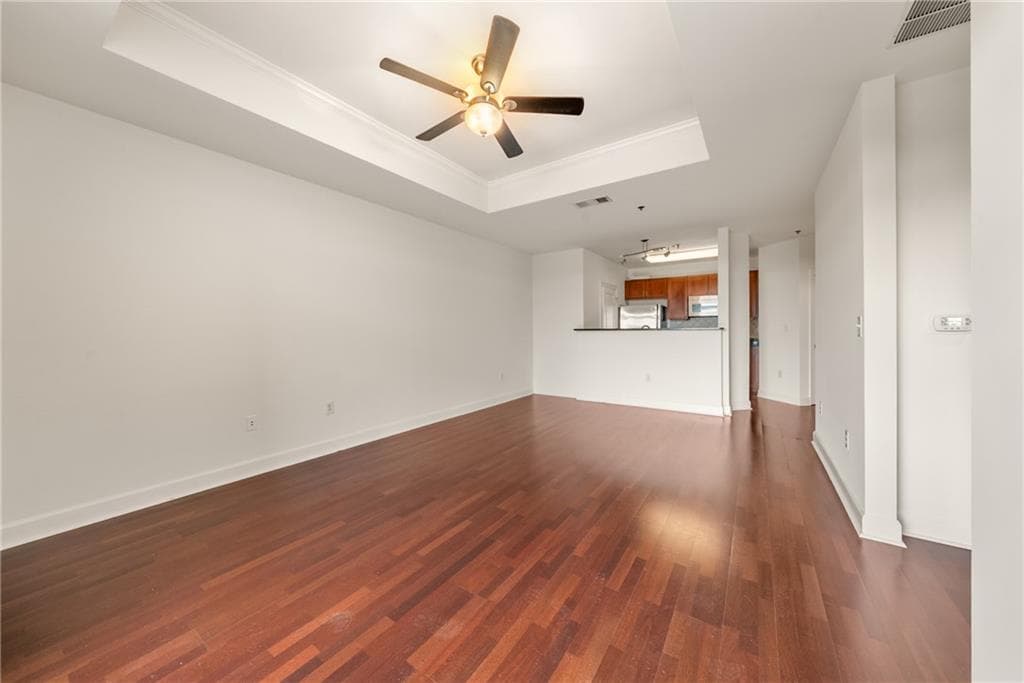 1 bedroom, 1 bathroom, 874 sq ft condominium for rent at 325 East Paces Ferry Road 606, Atlanta, GA 30305 for $2,150 a month — photo 5