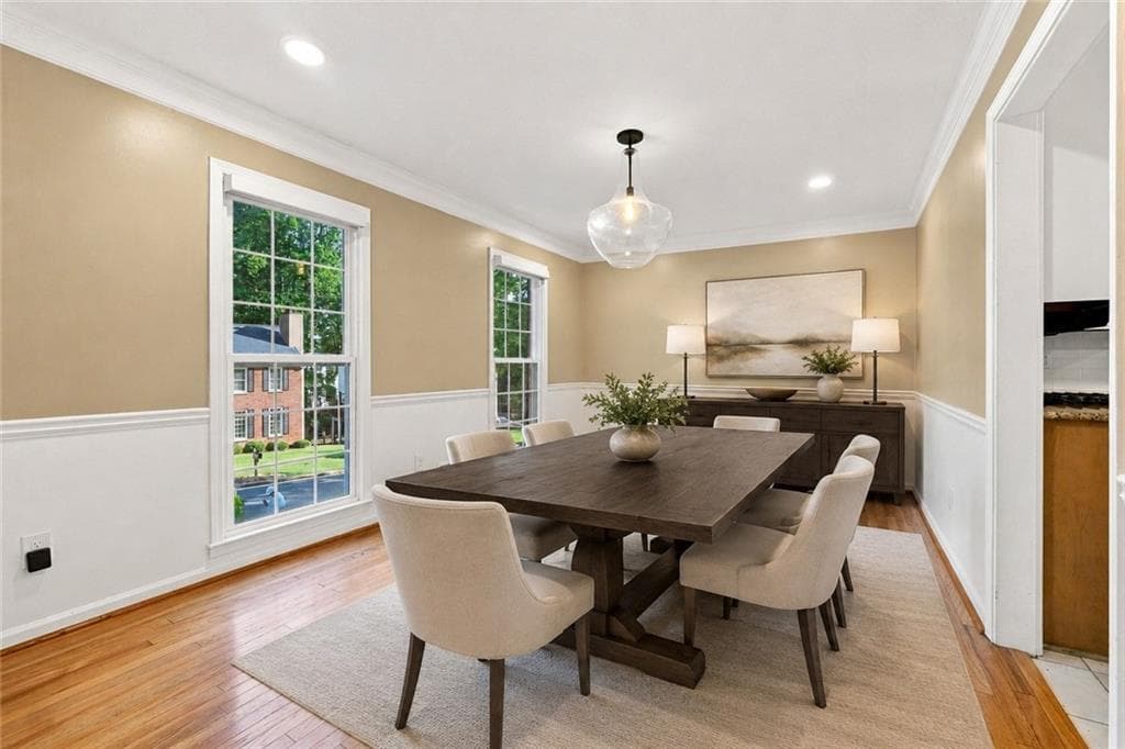 4 bedroom, 4 bathroom, 3,000 sq ft single family residence for sale at 945 Meadowsong Circle, Lawrenceville, GA 30043 — photo 7