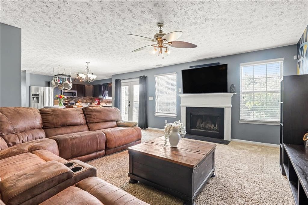 4 bedroom, 3 bathroom, 2,400 sq ft single family residence for sale at 794 Baskins Circle, Winder, GA 30680 — photo 2