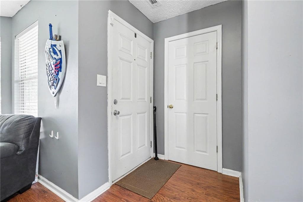 4 bedroom, 3 bathroom, 2,400 sq ft single family residence for sale at 794 Baskins Circle, Winder, GA 30680 — photo 9