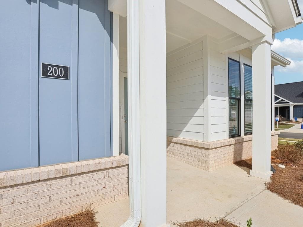 3 bedroom, 3 bathroom, 2,235 sq ft single family residence for sale at 200 Persimmon Drive, Holly Springs, GA 30115 — photo 10