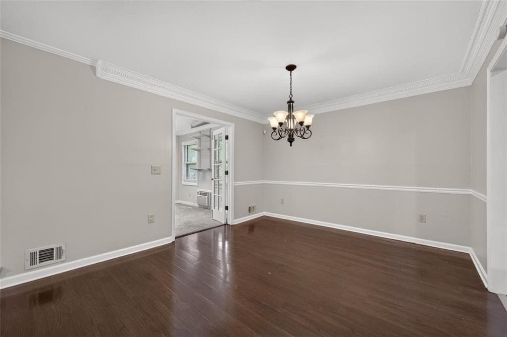 3 bedroom, 3 bathroom, 2,882 sq ft single family residence for sale at 1415 Camden Walk, Decatur, GA 30033 — photo 8