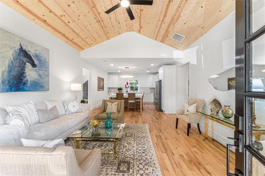 3 bedroom, 4 bathroom, 2,900 sq ft single family residence for sale at 1038 W Atlanta Street, Marietta, GA 30060 — photo 9