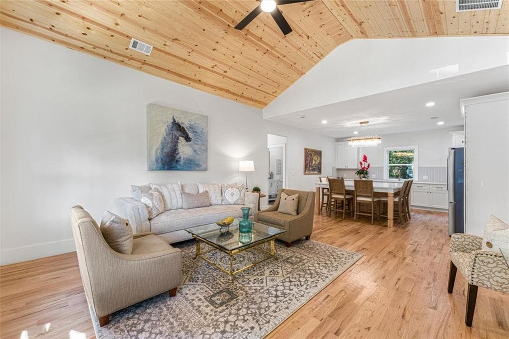 3 bedroom, 4 bathroom, 2,900 sq ft single family residence for sale at 1038 W Atlanta Street, Marietta, GA 30060 — photo 10