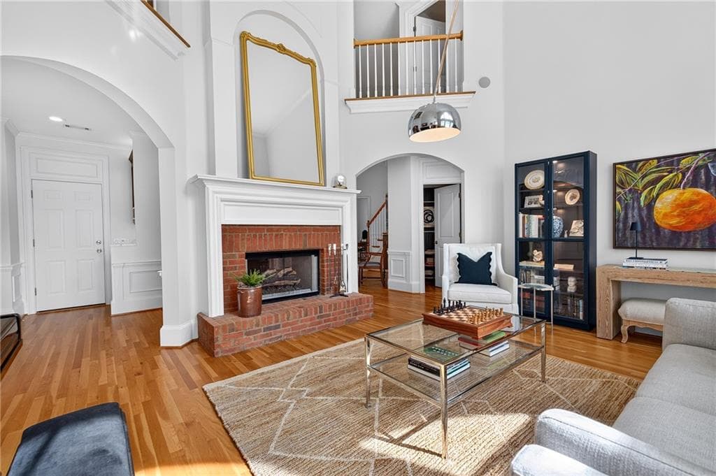 4 bedroom, 4 bathroom, 3,313 sq ft single family residence for sale at 2000 Brookside Drive, Roswell, GA 30076 — photo 6