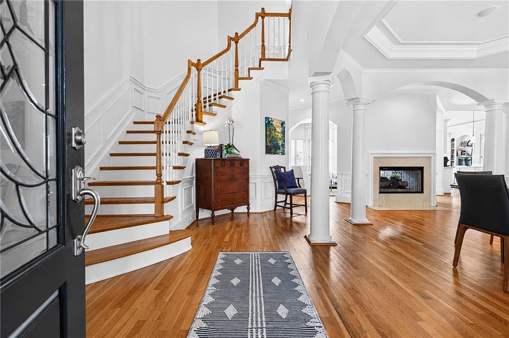 4 bedroom, 4 bathroom, 3,313 sq ft single family residence for sale at 2000 Brookside Drive, Roswell, GA 30076 — photo 7