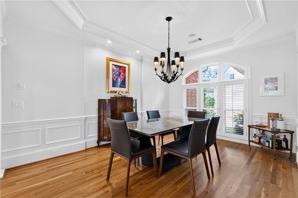 4 bedroom, 4 bathroom, 3,313 sq ft single family residence for sale at 2000 Brookside Drive, Roswell, GA 30076 — photo 8