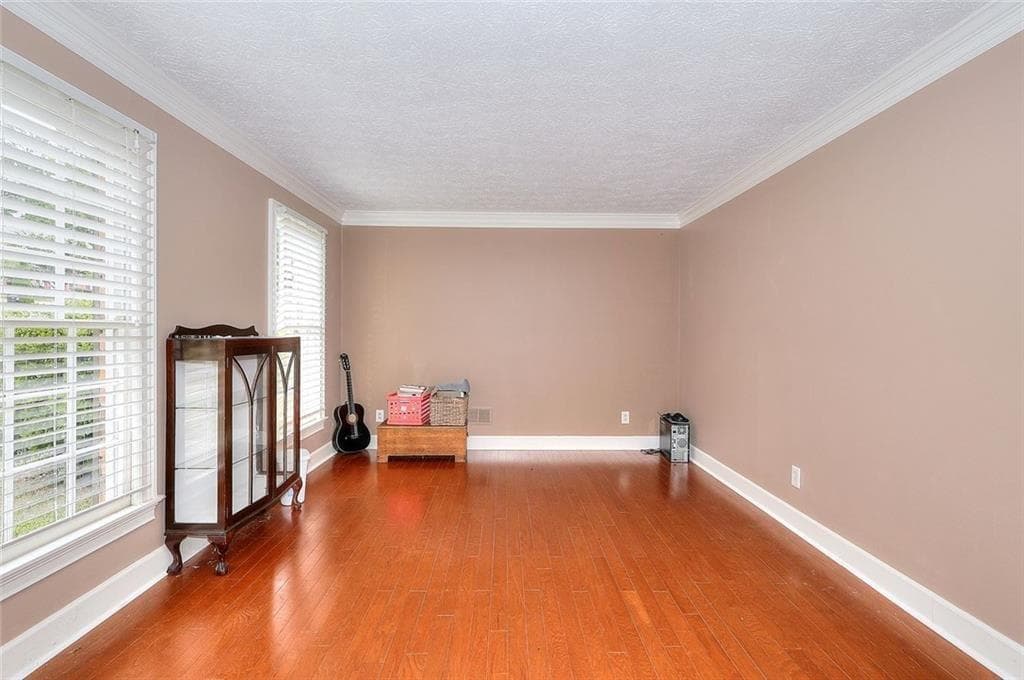 4 bedroom, 3 bathroom, 3,141 sq ft single family residence for sale at 4976 Mystere Circle, Lilburn, GA 30047 — photo 10
