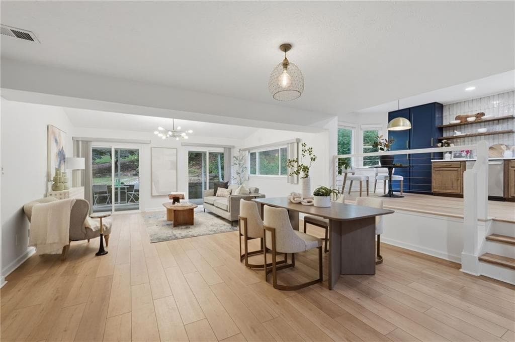 3 bedroom, 3 bathroom, 2,394 sq ft single family residence under contract at 1016 Pine Grove Drive, Alpharetta, GA 30009 — photo 3
