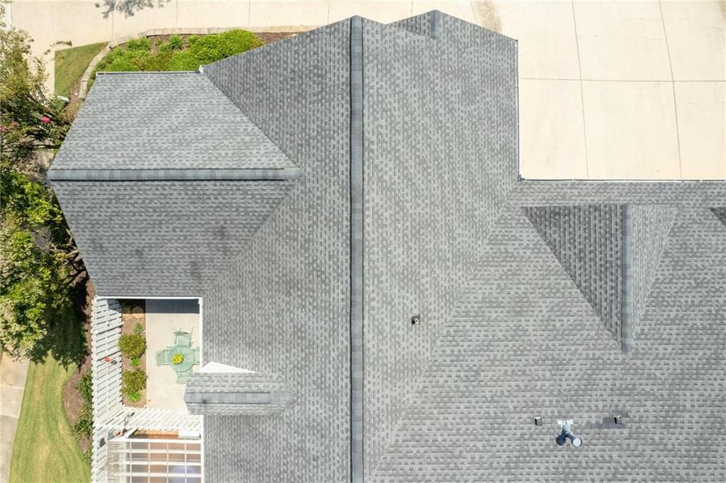 3 bedroom, 2 bathroom, 1,680 sq ft condominium for sale at 606 Somerton Place, Cumming, GA 30040 — photo 4