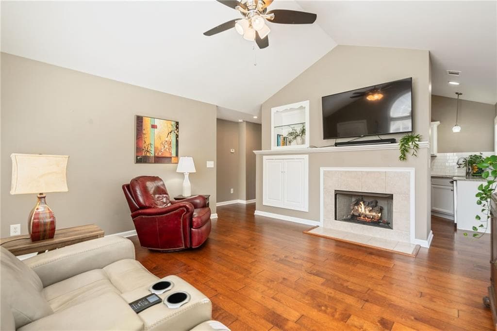 3 bedroom, 2 bathroom, 1,680 sq ft condominium for sale at 606 Somerton Place, Cumming, GA 30040 — photo 10