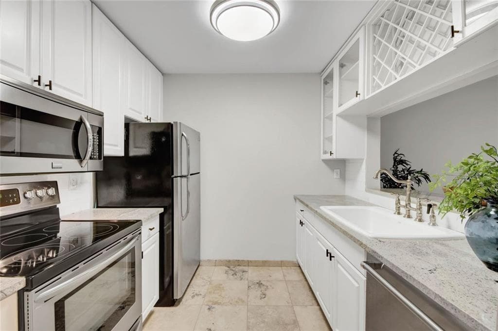 1 bedroom, 1 bathroom, 713 sq ft condominium for rent at 3655 Habersham Road B141, Atlanta, GA 30305 for $1,600 a month — photo 5