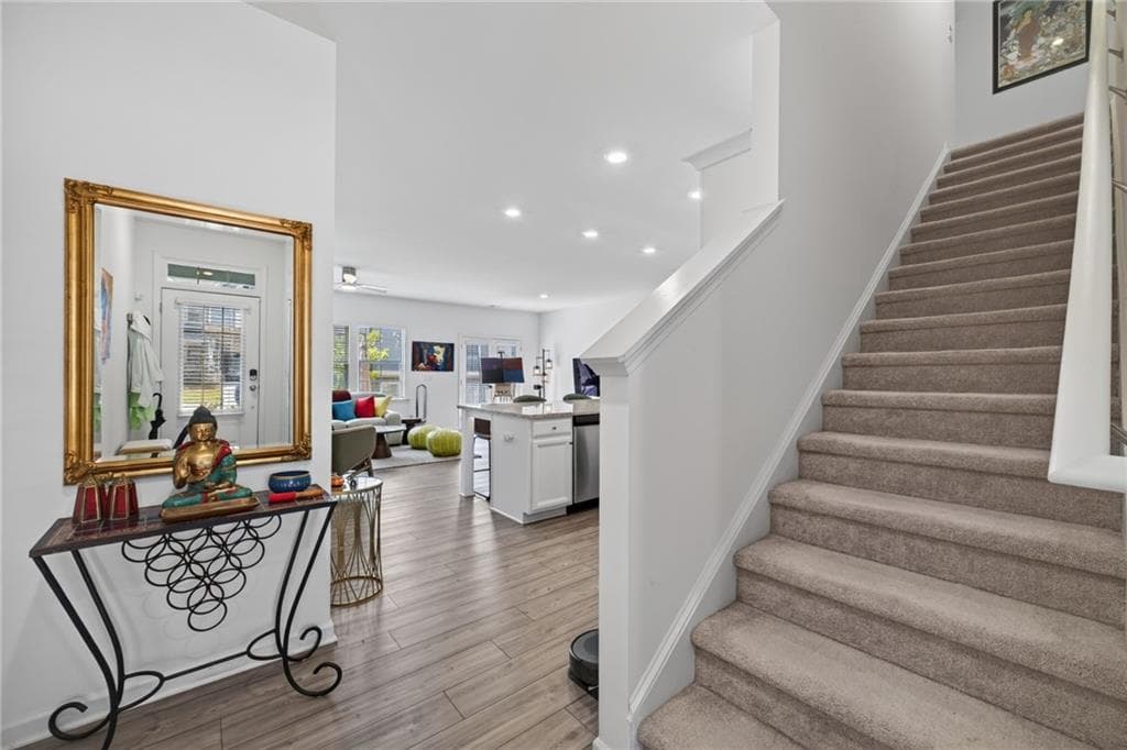 3 bedroom, 3 bathroom, 1,934 sq ft townhouse for sale at 1936 Frisco Way, Suwanee, GA 30024 — photo 5