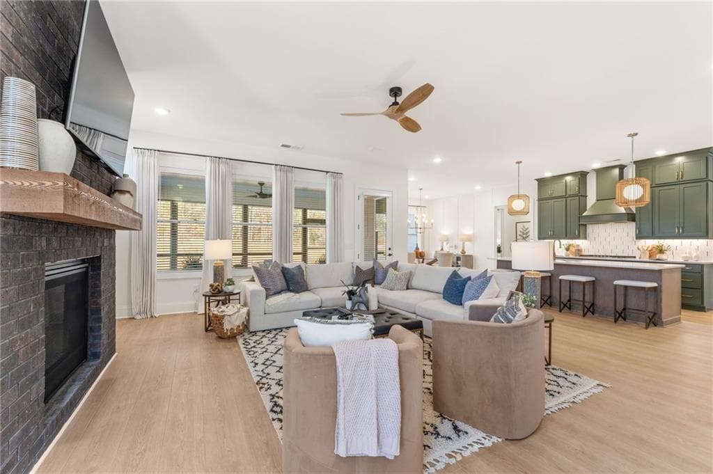 4 bedroom, 4 bathroom, 3,605 sq ft single family residence for sale at 2714 Byess Court, Marietta, GA 30064 — photo 10