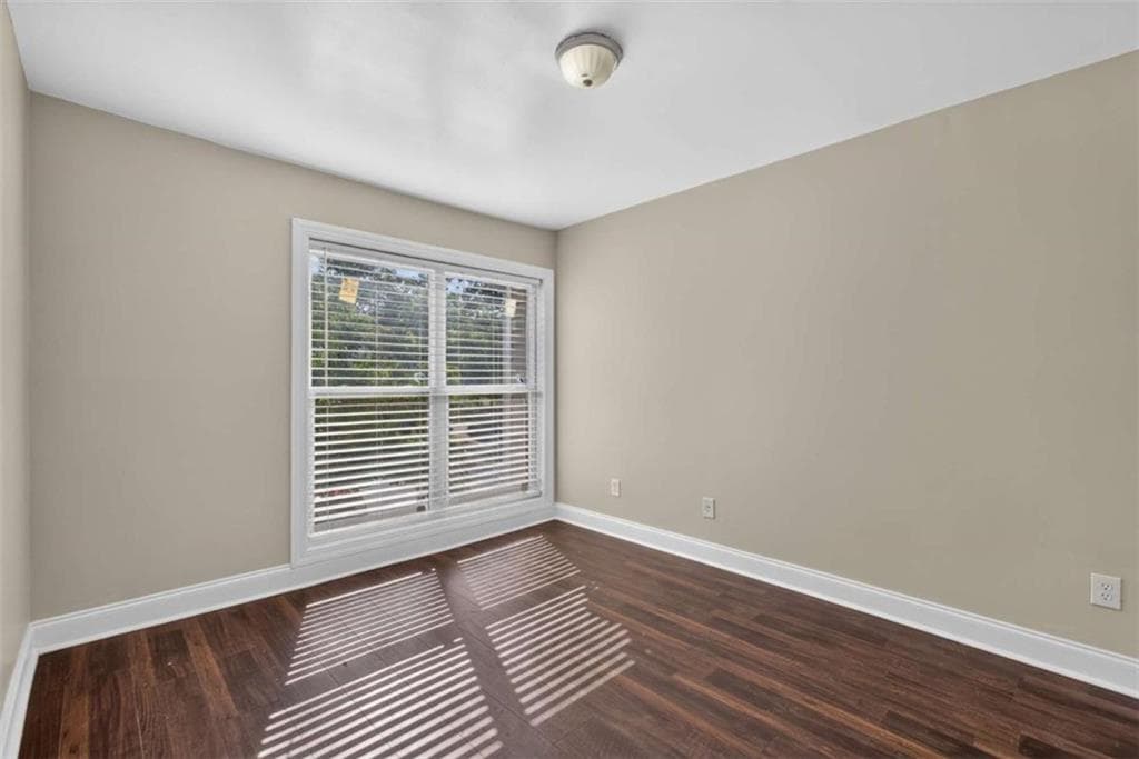 3 bedroom, 3 bathroom, 1,431 sq ft condominium for sale at 125 Governors Drive, Forest Park, GA 30297 — photo 9