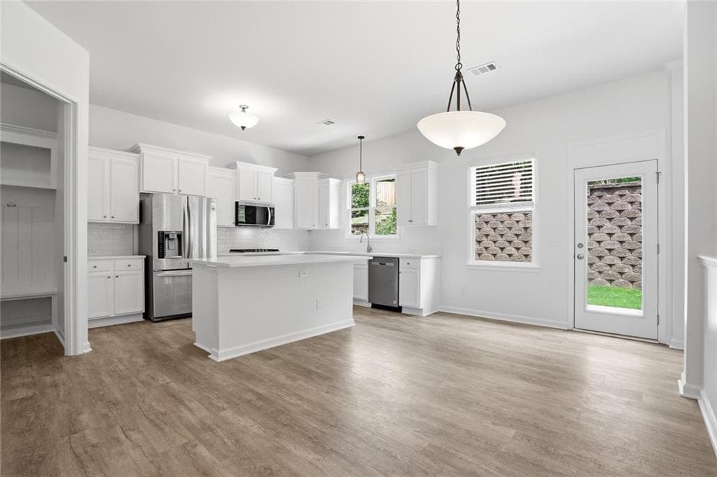 4 bedroom, 3 bathroom, 2,891 sq ft single family residence for sale at 1222 Marinette Way, Hoschton, GA 30548 — photo 10