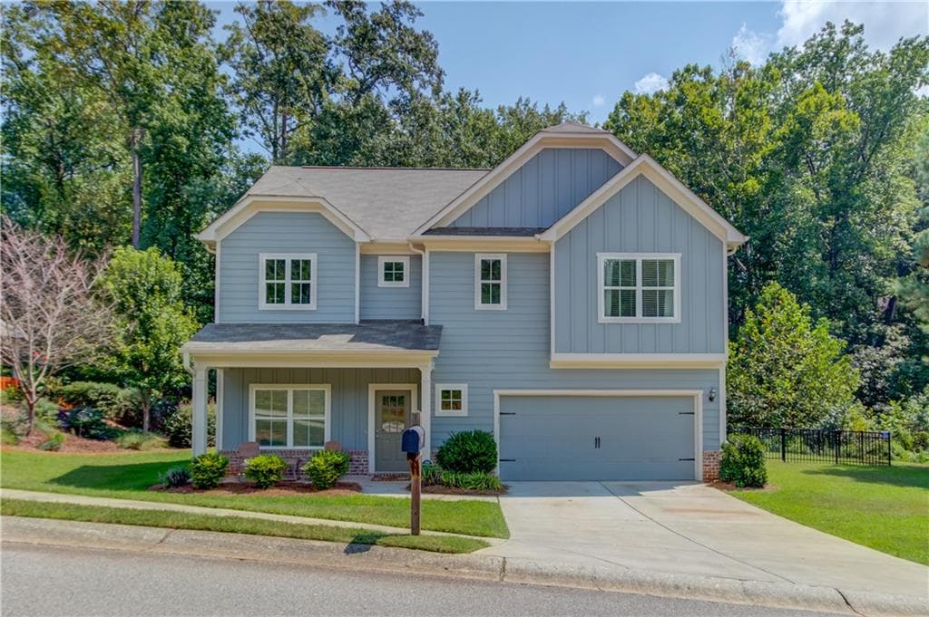 4 bedroom, 3 bathroom, 2,600 sq ft single family residence for sale at 480 White Trillium Drive, Hoschton, GA 30548