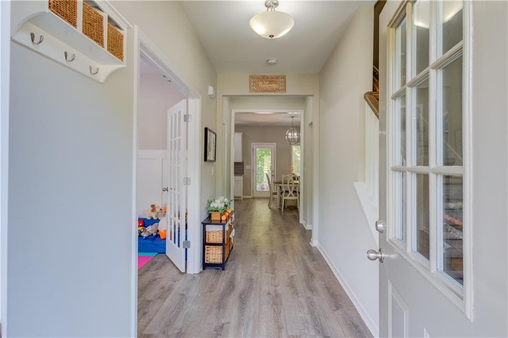 4 bedroom, 3 bathroom, 2,600 sq ft single family residence for sale at 480 White Trillium Drive, Hoschton, GA 30548 — photo 3