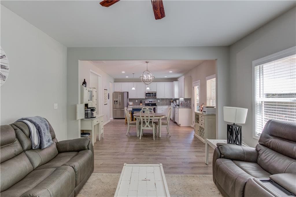 4 bedroom, 3 bathroom, 2,600 sq ft single family residence for sale at 480 White Trillium Drive, Hoschton, GA 30548 — photo 8