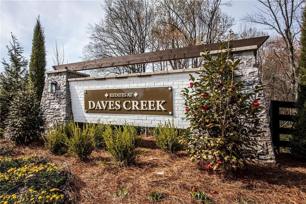 5 bedroom, 5 bathroom, 3,961 sq ft single family residence for sale at 2042 Dave's Creek Road, Cumming, GA 30041 — photo 2
