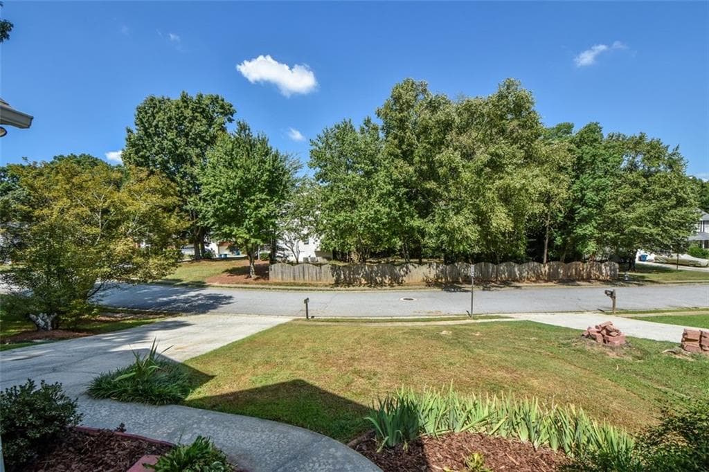 4 bedroom, 3 bathroom, 2,120 sq ft single family residence for sale at 136 Springcrest Trail, Lawrenceville, GA 30046 — photo 5