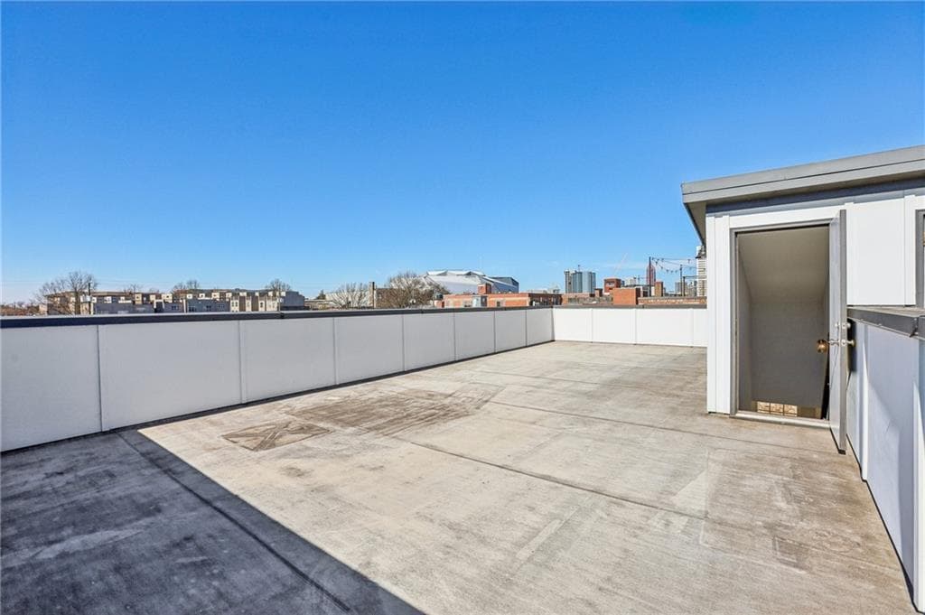 3 bedroom, 4 bathroom, 2,268 sq ft townhouse for sale at 264 Castleberry Station Drive, Atlanta, GA 30313 — photo 5