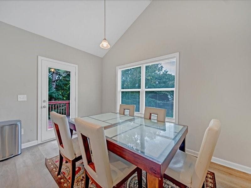 5 bedroom, 3 bathroom, 1,698 sq ft single family residence under contract at 570 Bethany Court, Athens, GA 30606 — photo 7