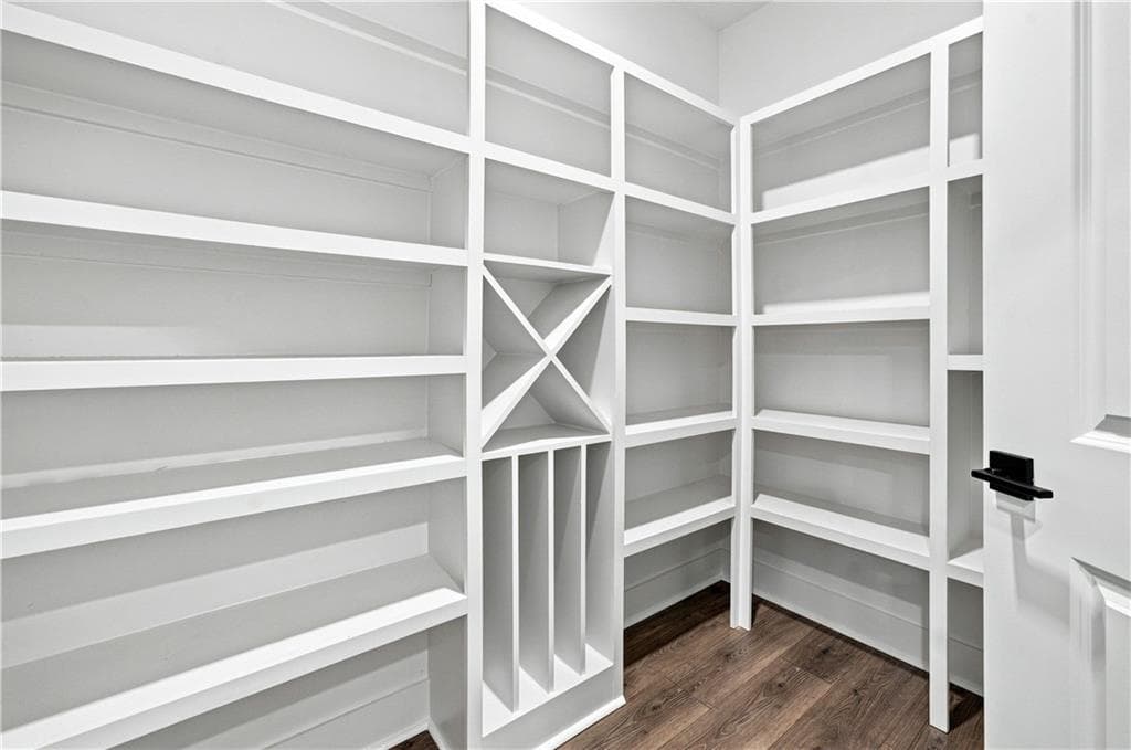 3 bedroom, 2 bathroom, 1,896 sq ft condominium for sale at 3351 Orwell Way 2406, Cumming, GA 30041 — photo 7