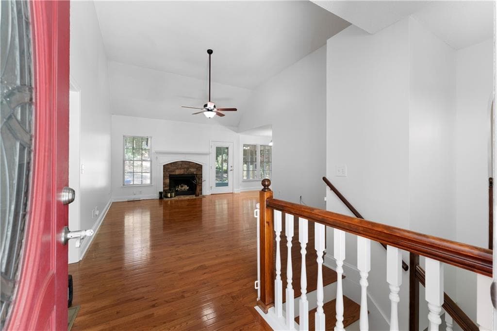 4 bedroom, 2 bathroom, 2,212 sq ft single family residence for sale at 24 Woodhaven Court, Cartersville, GA 30120 — photo 3