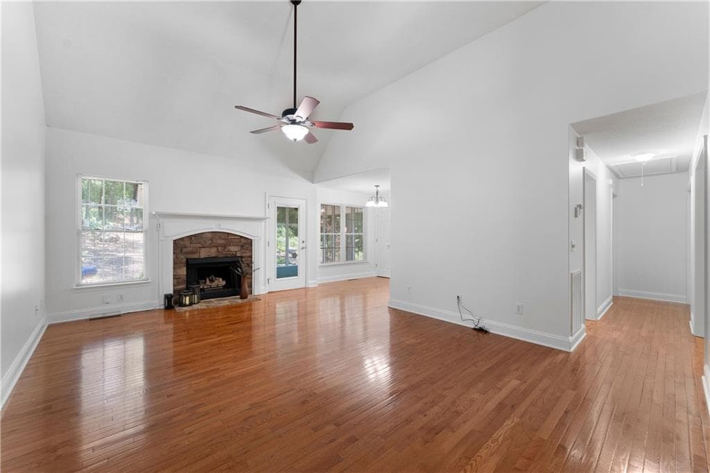 4 bedroom, 2 bathroom, 2,212 sq ft single family residence for sale at 24 Woodhaven Court, Cartersville, GA 30120 — photo 4