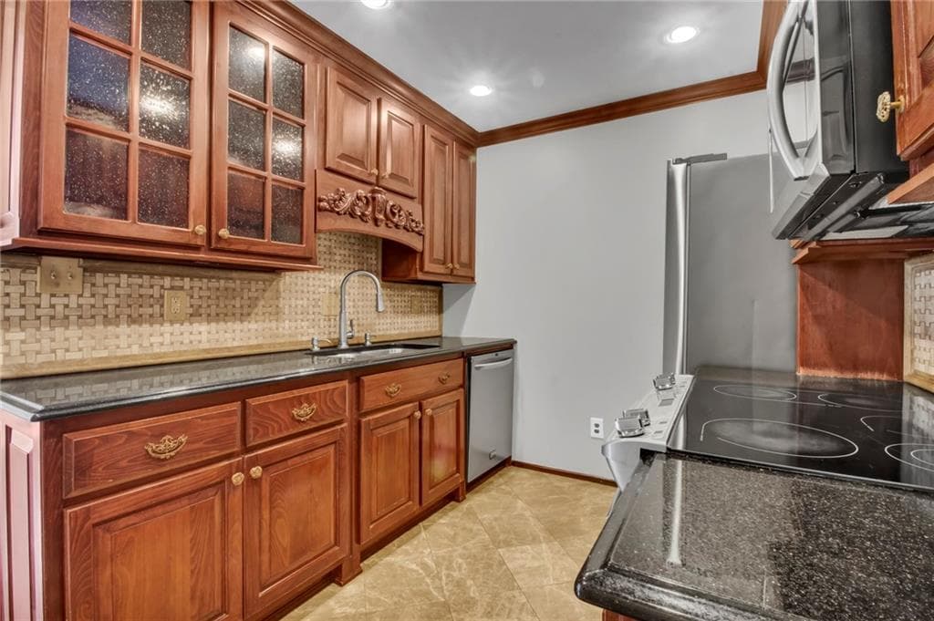 3 bedroom, 3 bathroom, 1,680 sq ft townhouse for sale at 849 Heritage Square, Decatur, GA 30033 — photo 6