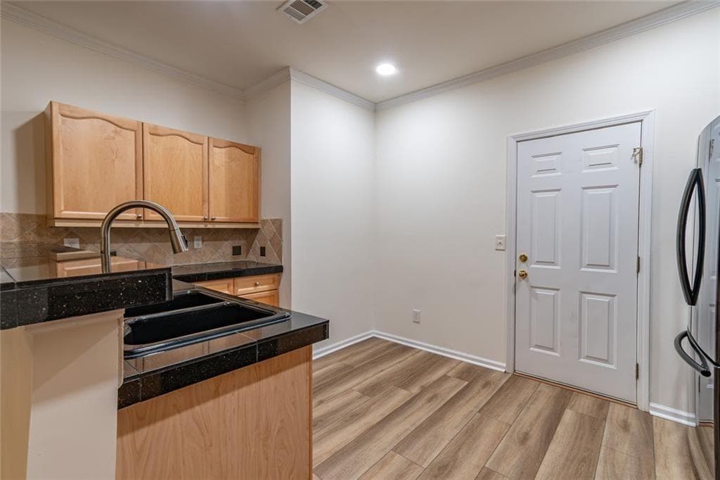 3 bedroom, 3 bathroom, 1,696 sq ft townhouse for rent at 4188 Rogers Creek Court, Duluth, GA 30096 for $2,100 a month — photo 7