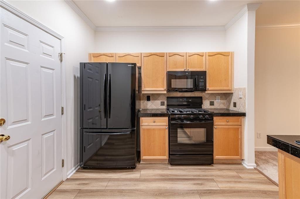 3 bedroom, 3 bathroom, 1,696 sq ft townhouse for rent at 4188 Rogers Creek Court, Duluth, GA 30096 for $2,100 a month — photo 8