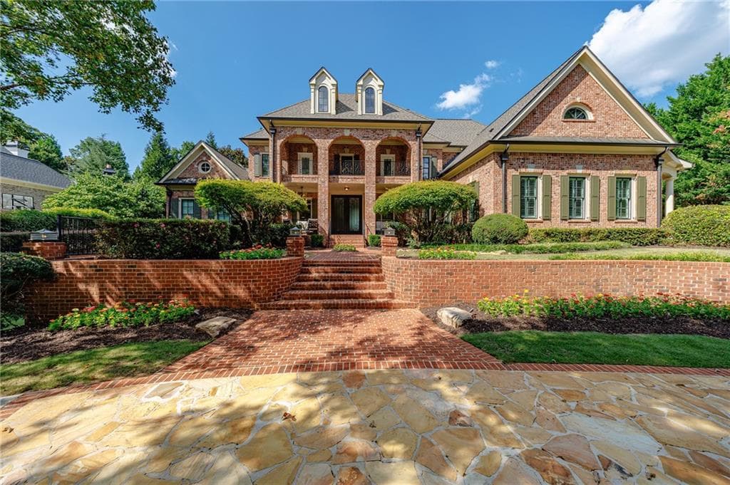 7 bedroom, 11 bathroom, 9,831 sq ft single family residence for sale at 2950 Manor Bridge Drive, Milton, GA 30004 — photo 3