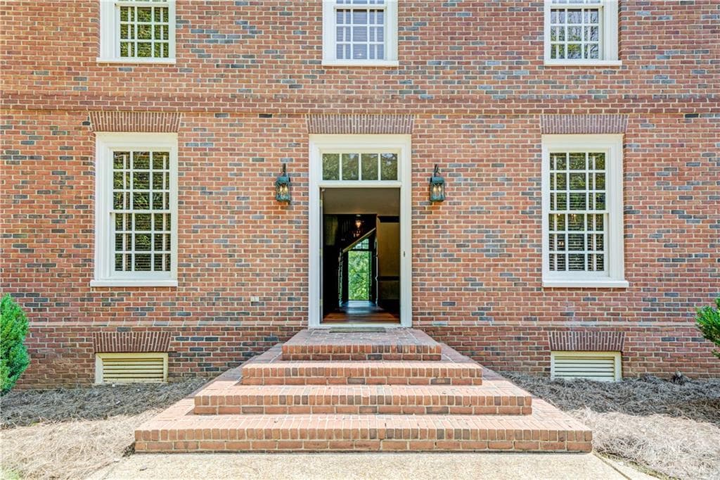 4 bedroom, 4 bathroom, 3,584 sq ft single family residence for sale at 1740 Highgrove Club Drive, Milton, GA 30004 — photo 9