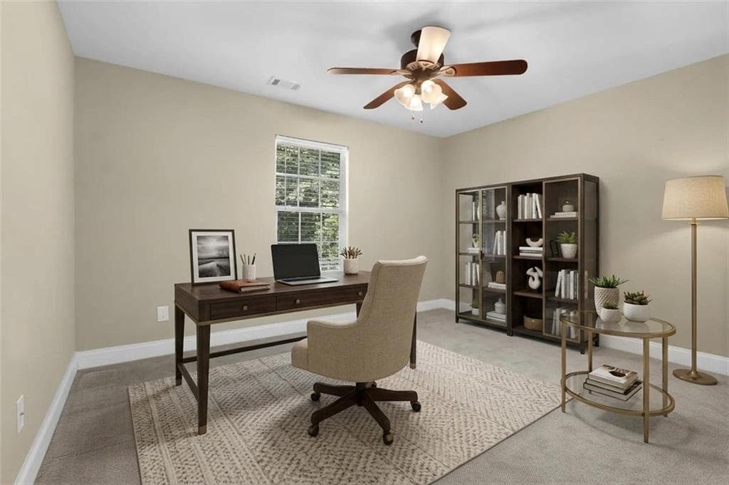3 bedroom, 2 bathroom, 2,200 sq ft single family residence for sale at 3710 Silver Hill Circle, Gainesville, GA 30507 — photo 4