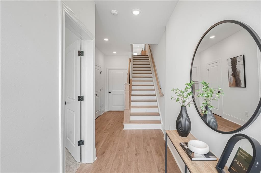 3 bedroom, 4 bathroom, 2,264 sq ft townhouse for sale at 1504 Westend Way 330, Cumming, GA 30041 — photo 6